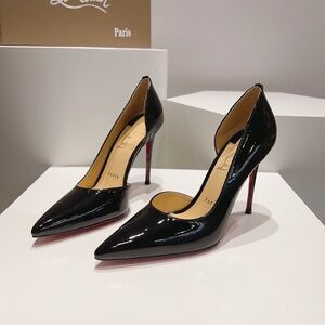 Chic Black Patent Leather Heels